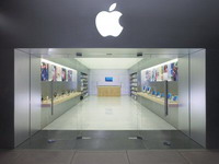 Новый  Apple Store в Нью-Йорке переплюнул по площади лондонский магазин в Ковент-Гарден