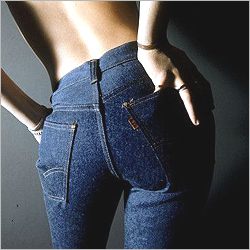 ASDA выпустила джинсы, корректирующие форму ягодиц
